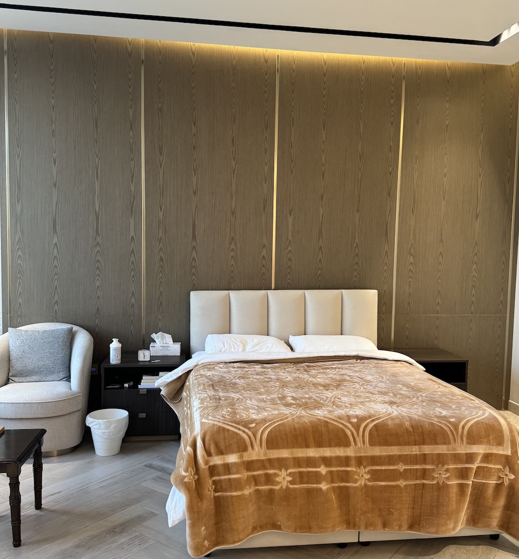 Luxury Villa 05